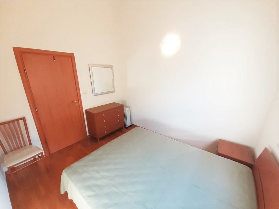 stan rogoznica prodaja